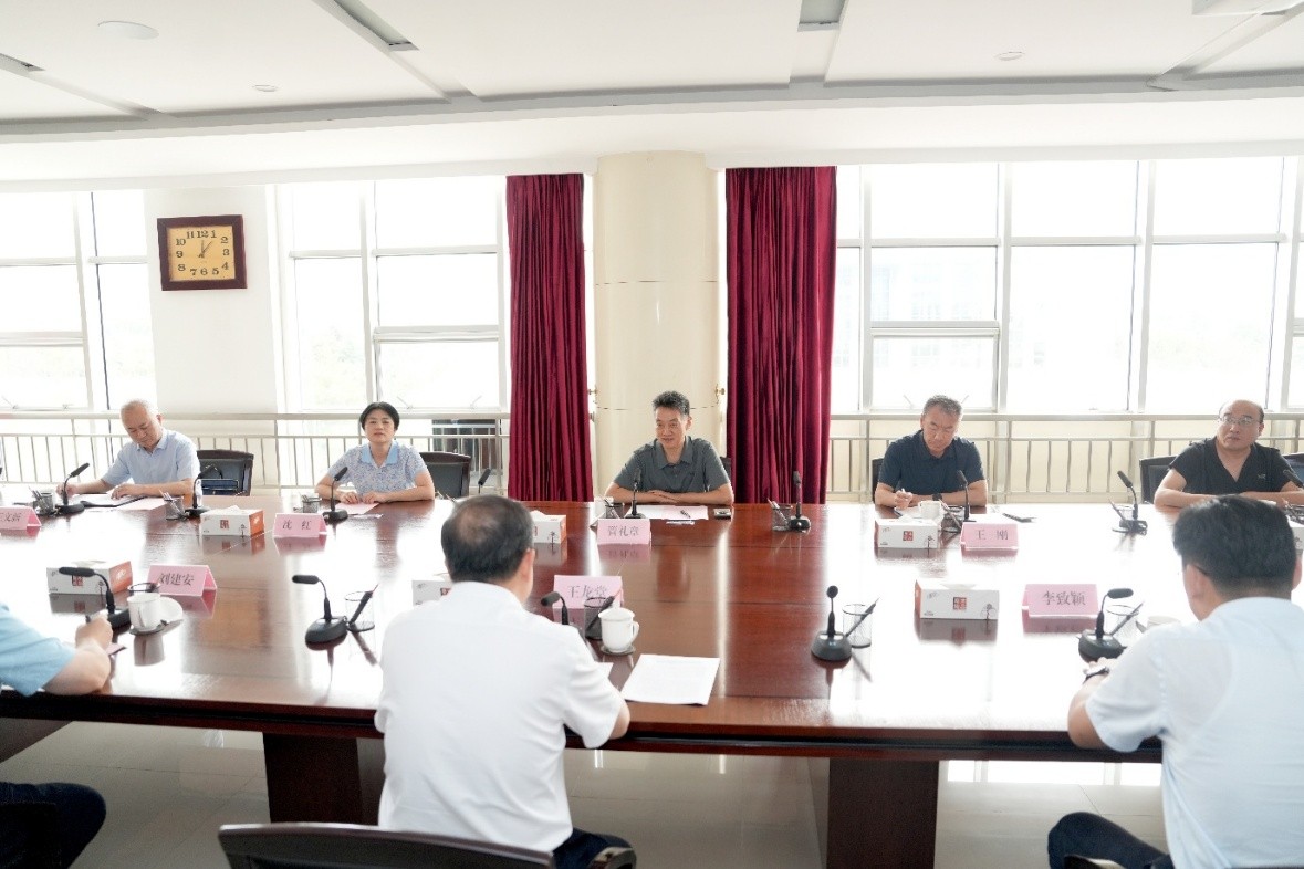 9bb231571174e105c7db899c1cbfc735.jpg 9bb231571174e105c7db899c1cbfc735.jpg